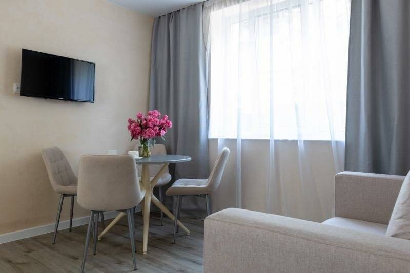 3-комнатные апартаменты улучшенные с балконом (вид на море) №11