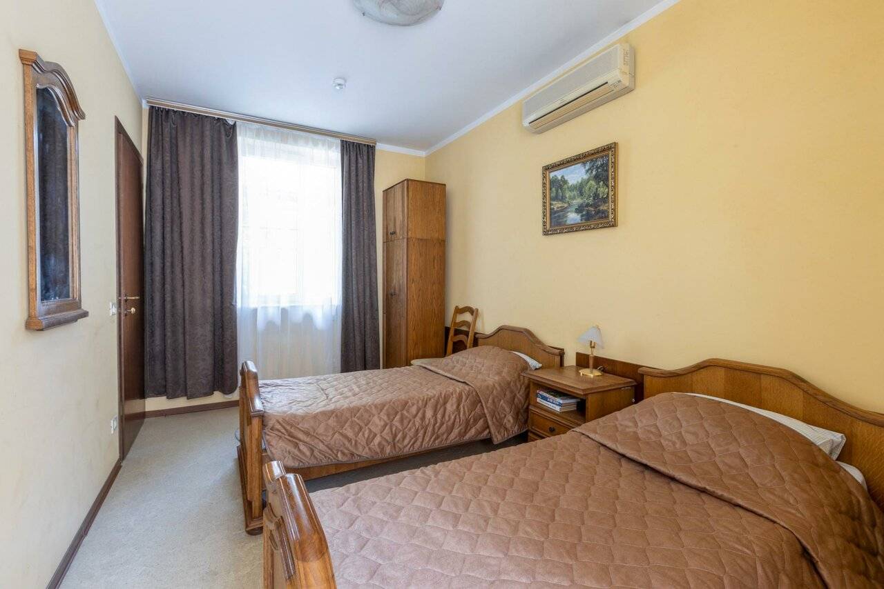 3-комнатные апартаменты с балконом №2, 3